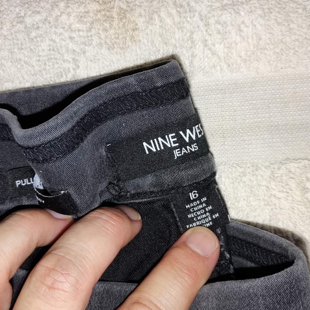 Skinny jeans